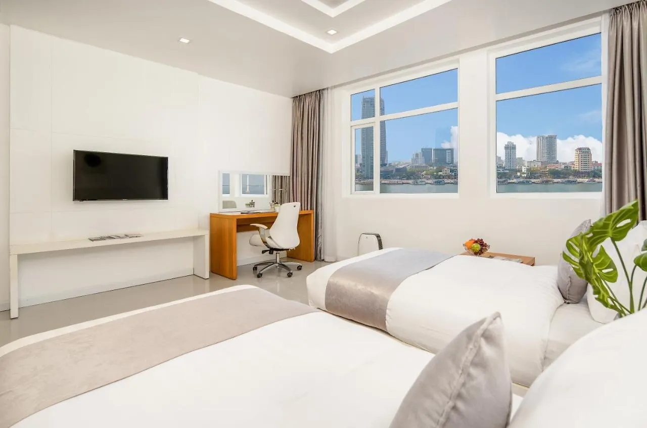 Star City Riverside Hotel By Haviland Da Nang